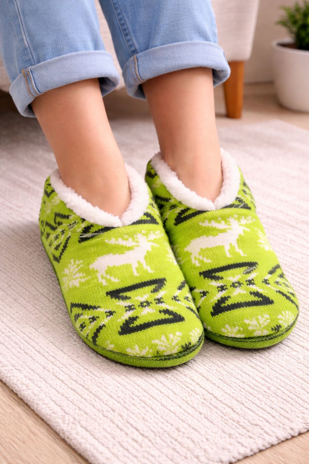 Cozy Knit Sherpa-Lined Indoor Slipper Booties