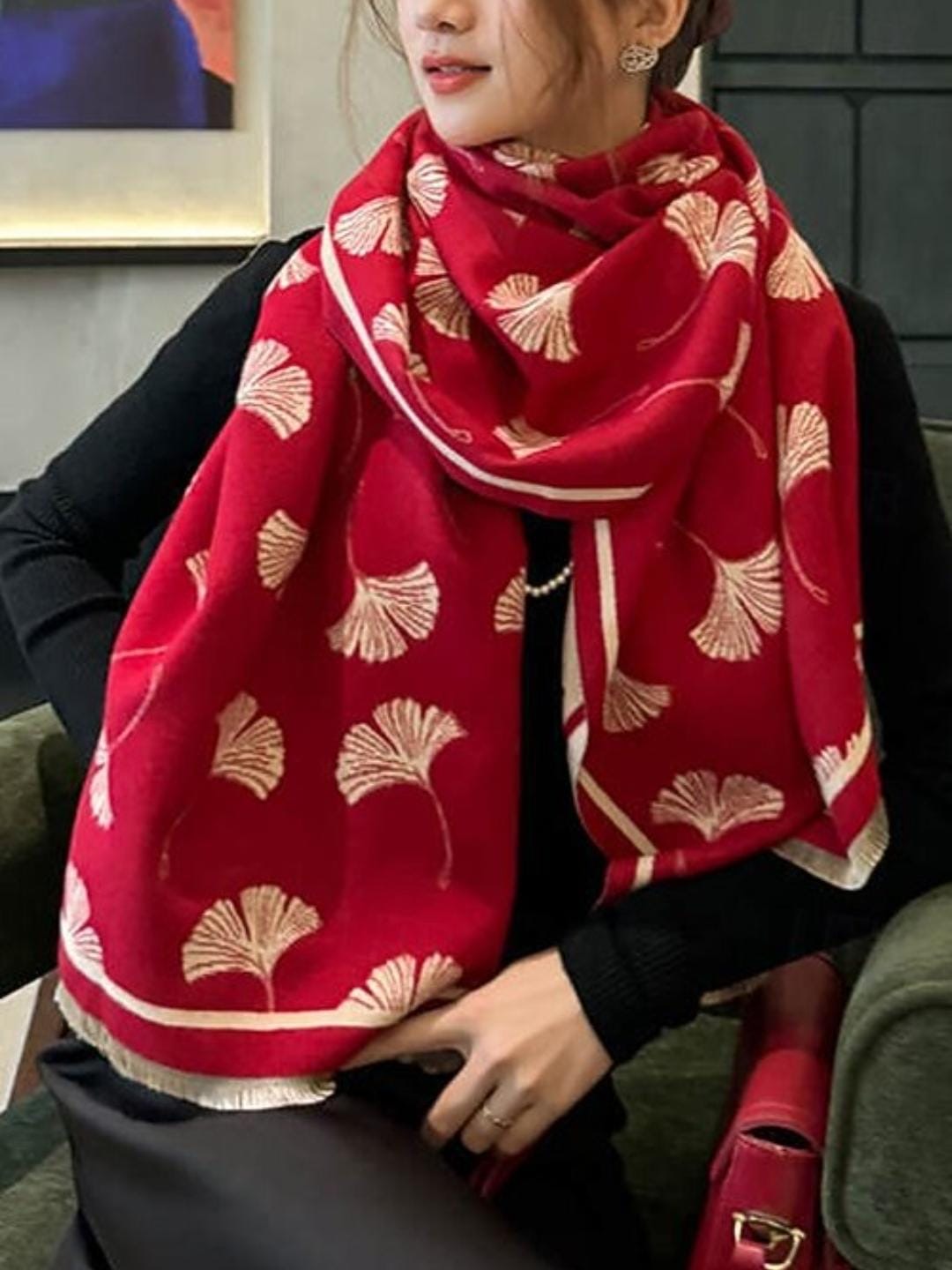 Elegant Ginkgo Leaf Print Scarf – Red & Beige