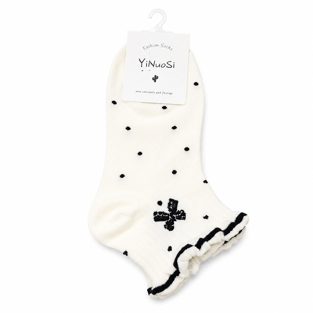 🧦 Women’s Low-Cut Fashion Socks – Black & White